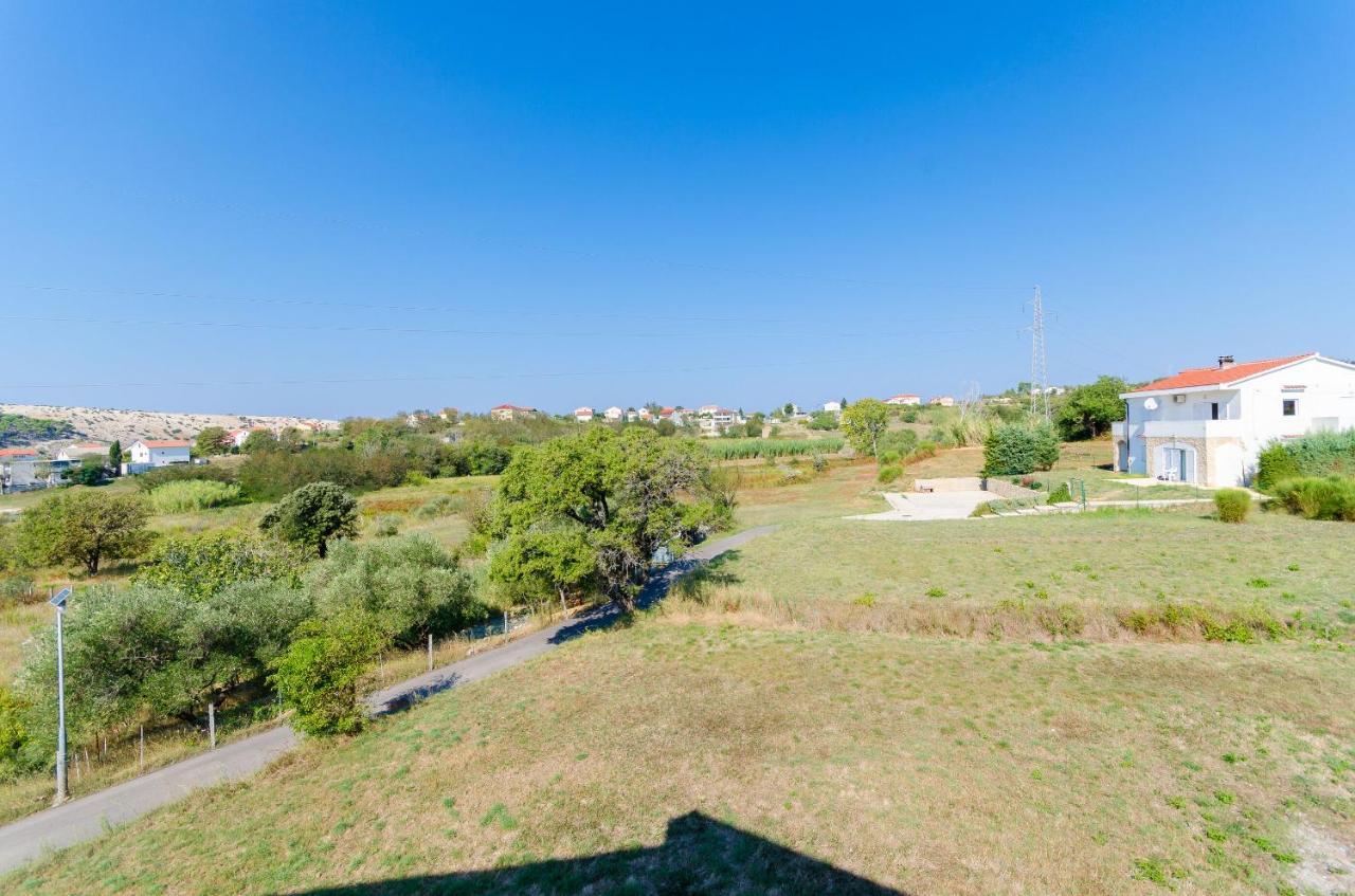 Apartments Danica Лопар Экстерьер фото