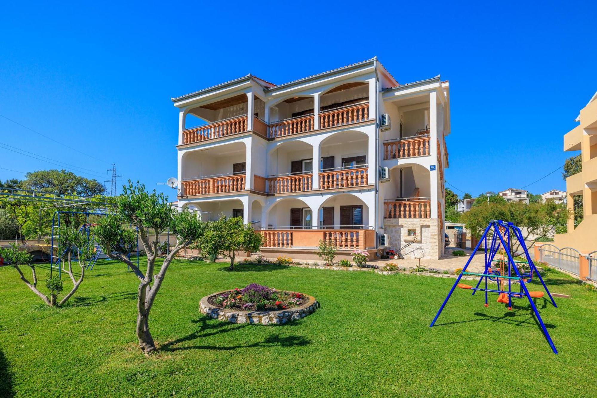 Apartments Danica Лопар Экстерьер фото