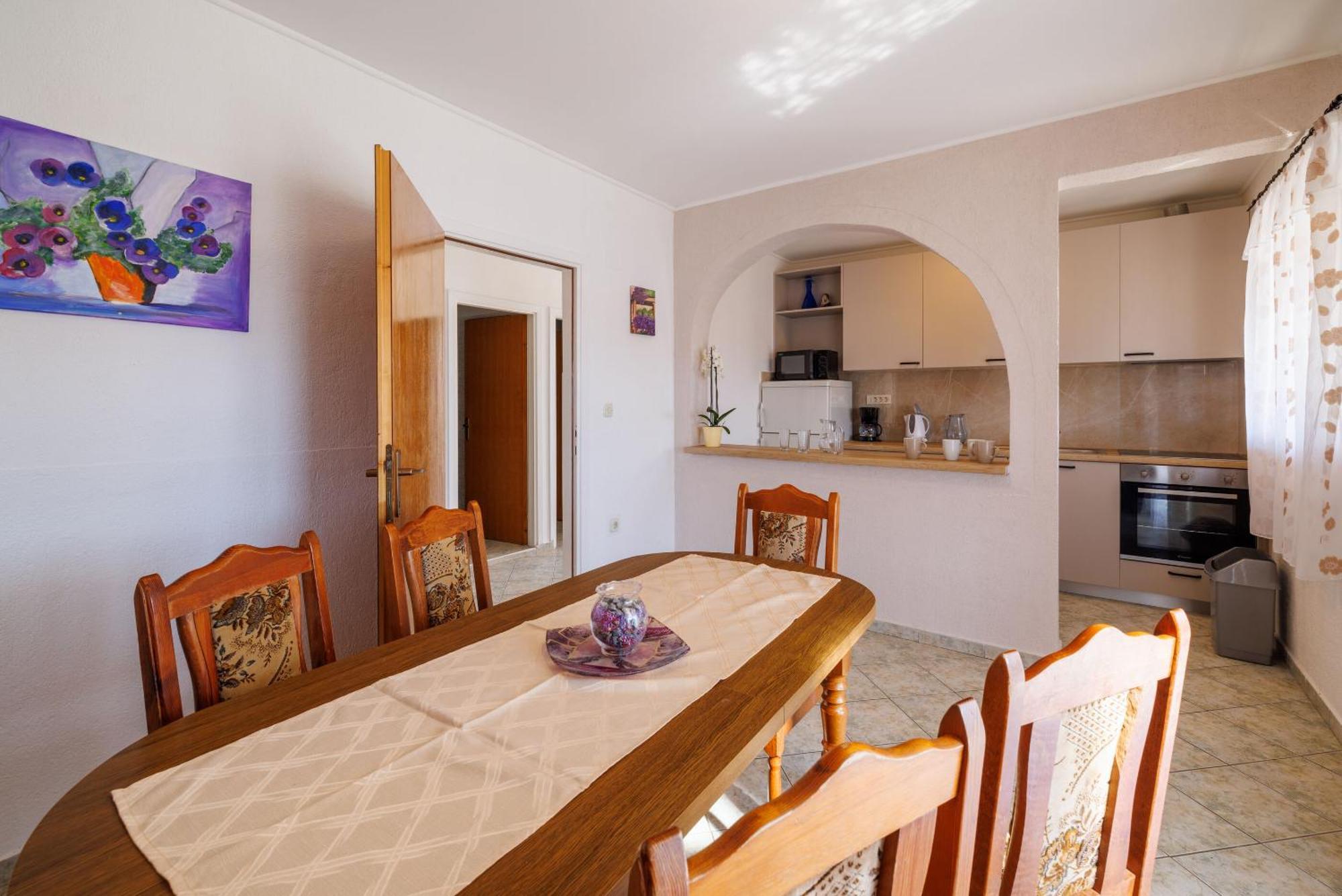 Apartments Danica Лопар Экстерьер фото