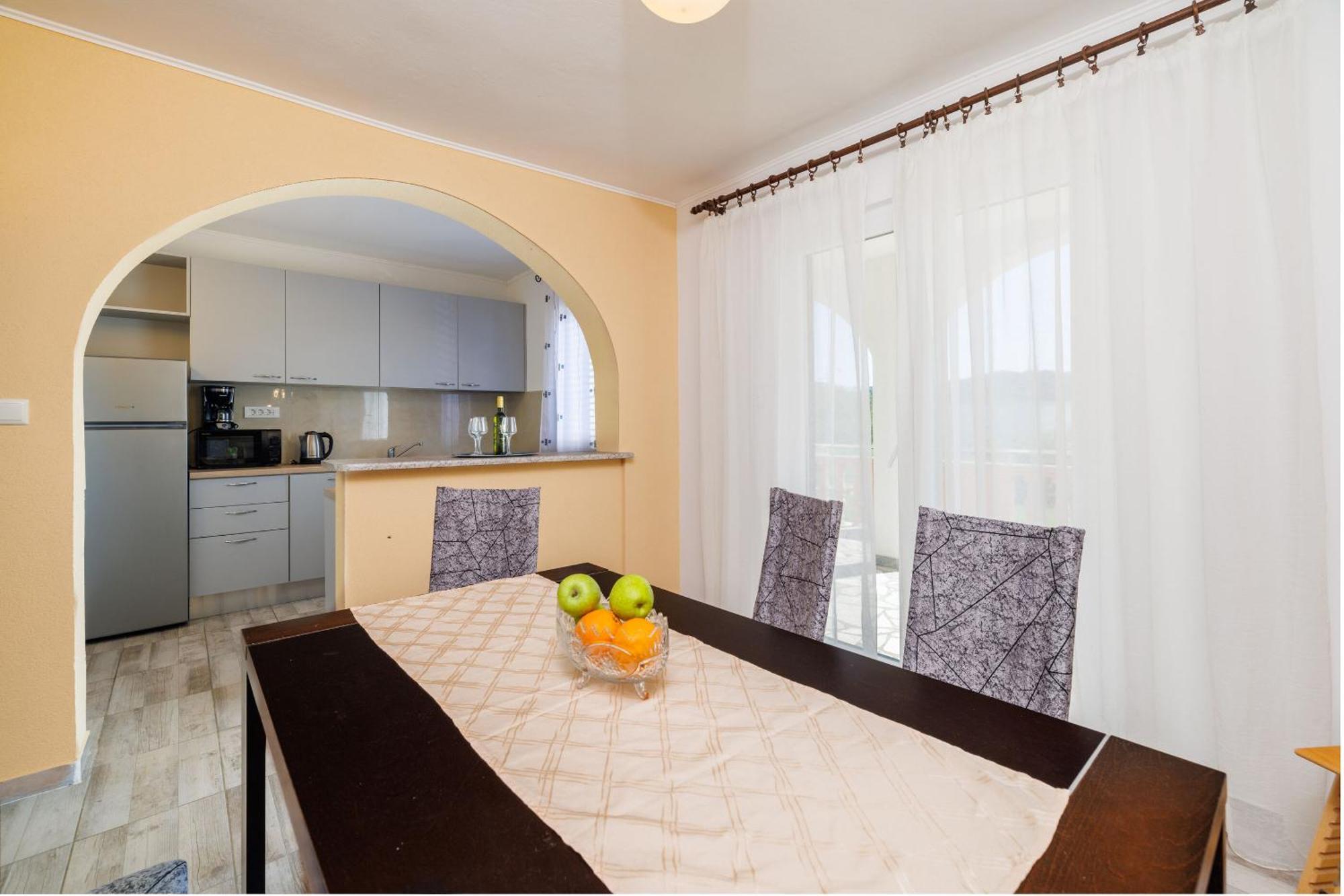 Apartments Danica Лопар Экстерьер фото